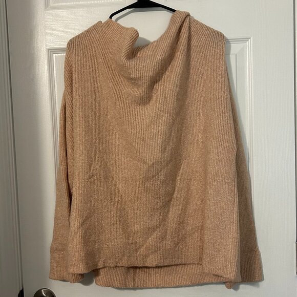 Treasure & Bond Off the Shoulder Sweater NWT, 1X‎ - Picture 3 of 5